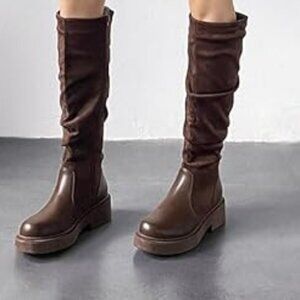 17 - NIB Chunky Heel Riding Boots